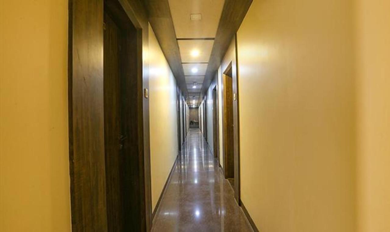 Fabhotel Shivani Residency - Mira Road Exteriör bild