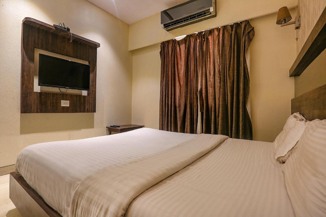 Fabhotel Shivani Residency - Mira Road Exteriör bild